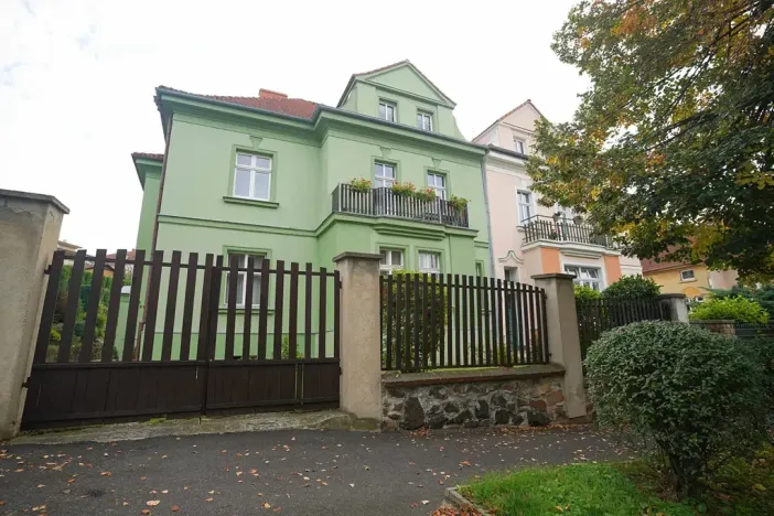 Pronájem bytu 2+1, Teplice, Heydukova, 60 m2