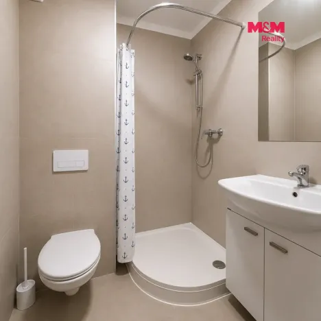 Pronájem bytu 1+kk, Pardubice, Bohdanečská, 32 m2