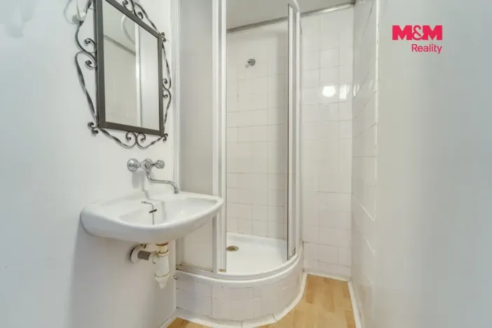 Prodej bytu 2+1, Praha, Kozmíkova, 47 m2