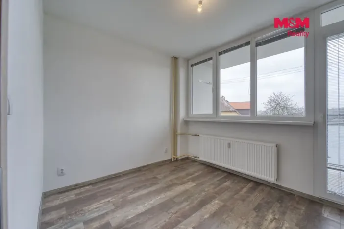 Prodej bytu 4+1, Lesná, 64 m2