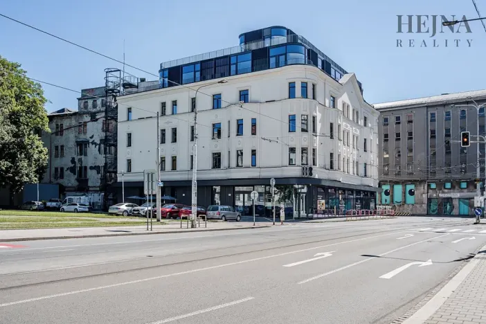 Pronájem kanceláře, Ostrava, náměstí Dr. E. Beneše, 108 m2