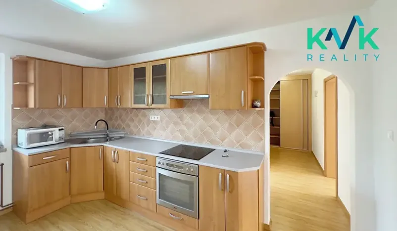 Pronájem bytu 2+1, Ostrov, Štúrova, 58 m2