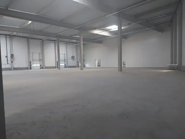 Pronájem skladu, Praha - Hostivař, U továren, 10482 m2