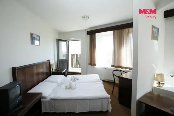 Prodej ubytování, Turnov - Mašov, 760 m2