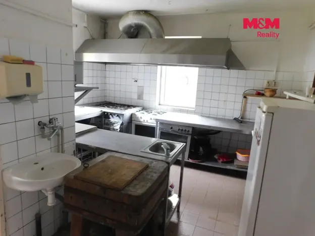 Prodej ubytování, Turnov - Mašov, 760 m2