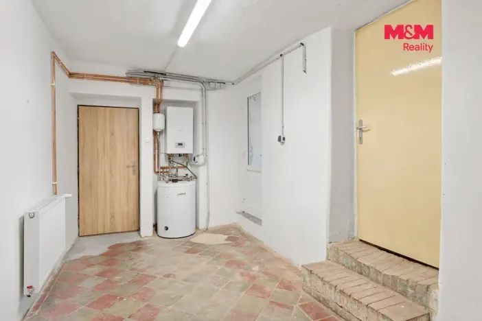 Prodej rodinného domu, Blšany u Loun, 400 m2