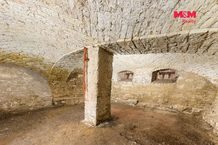 Prodej rodinného domu, Blšany u Loun, 400 m2
