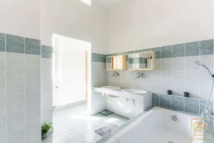 Prodej rodinného domu, Brno, Jiránkova, 180 m2