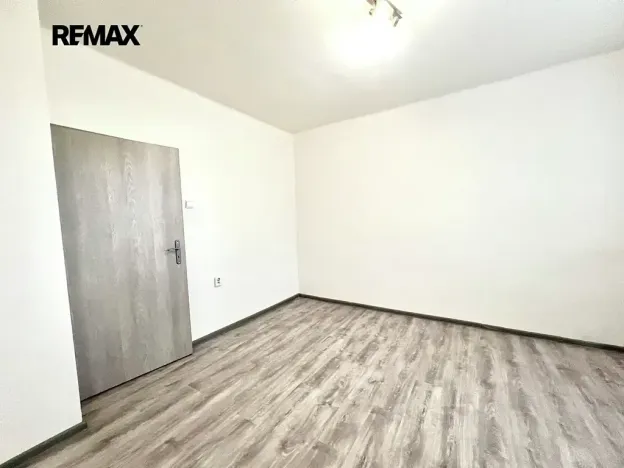 Pronájem bytu 2+1, Osvětimany, 58 m2