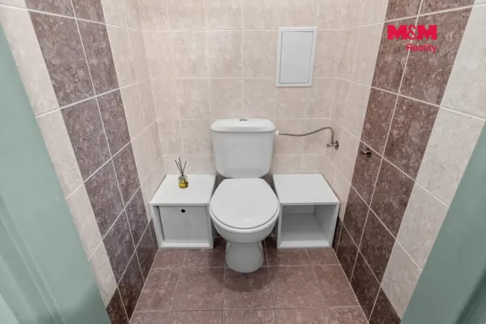 Prodej bytu 2+kk, Holubice - Kozinec, Platanová, 51 m2