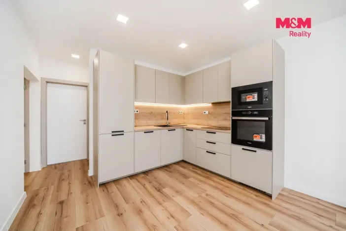 Prodej bytu 3+kk, Ostrava - Poruba, Josefa Skupy, 66 m2