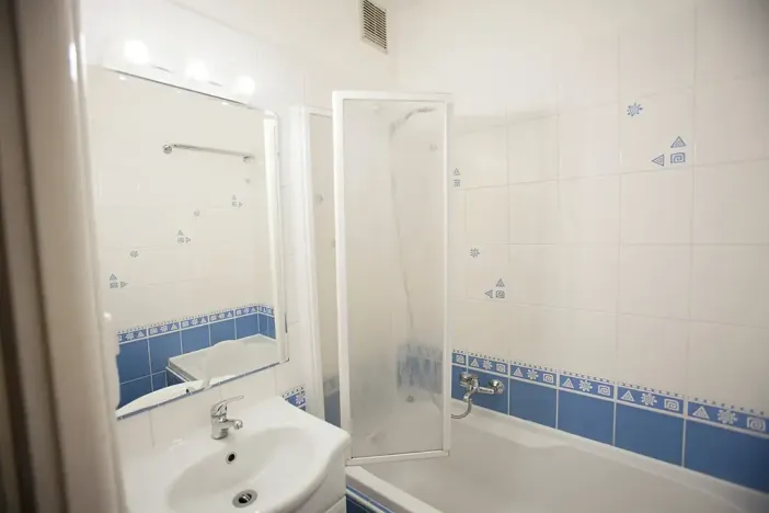 Prodej bytu 2+1, Praha, K lučinám, 52 m2