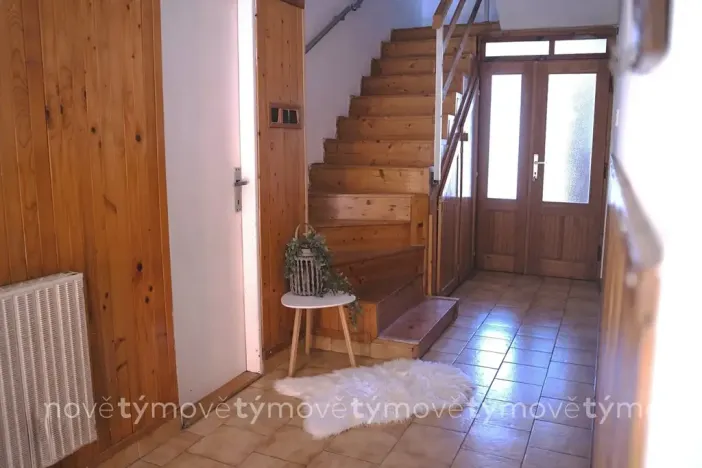 Prodej rodinného domu, Přelouč, Pražská, 250 m2