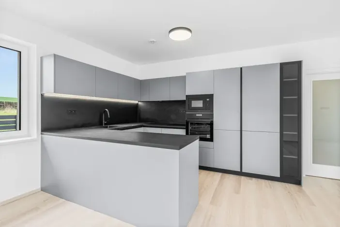Prodej rodinného domu, Líšťany, 120 m2