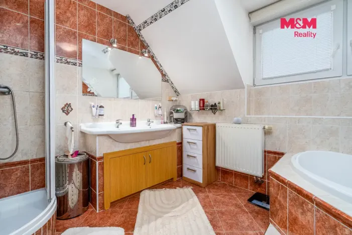 Prodej rodinného domu, Horní Třešňovec, 847 m2