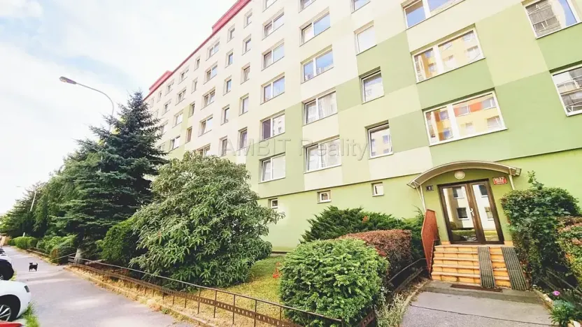 Pronájem bytu 1+kk, Praha - Hostivař, Vajdova, 29 m2