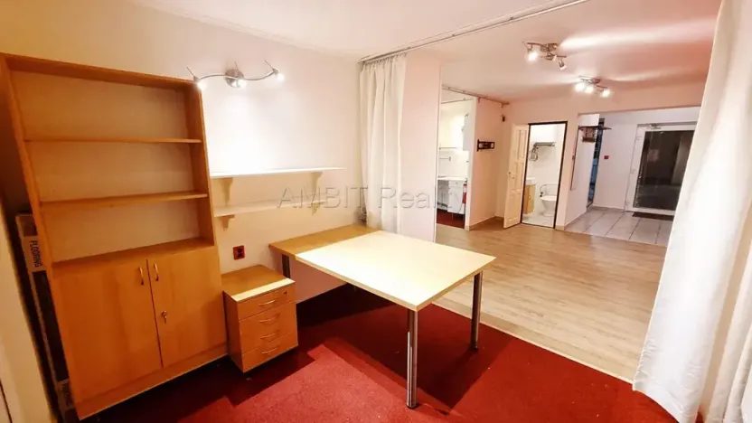 Pronájem kanceláře, Praha - Řepy, Žalanského, 60 m2