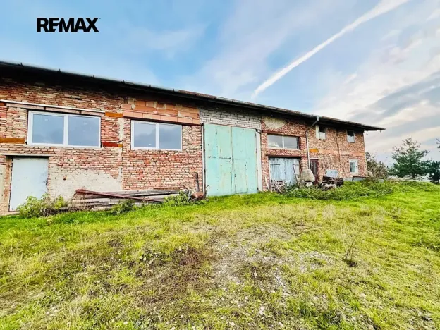 Pronájem výrobních prostor, Kostelec, 92 m2