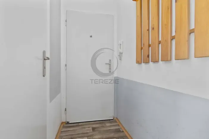 Prodej bytu 1+kk, Praha - Veleslavín, Na okraji, 25 m2