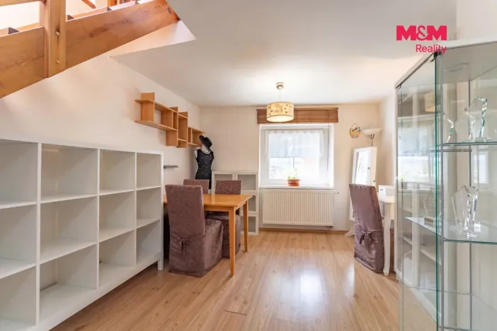 Prodej rodinného domu, Vodochody - Hoštice, U Potoka, 72 m2