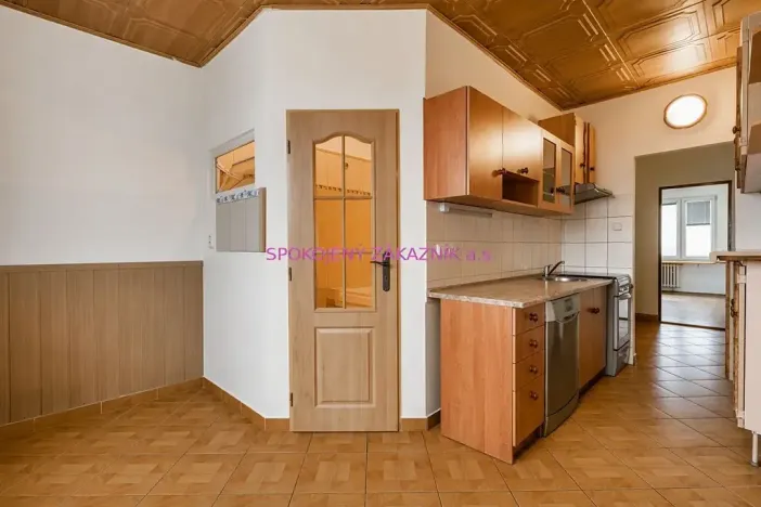 Pronájem bytu 2+1, Česká Lípa, Železničářská, 61 m2