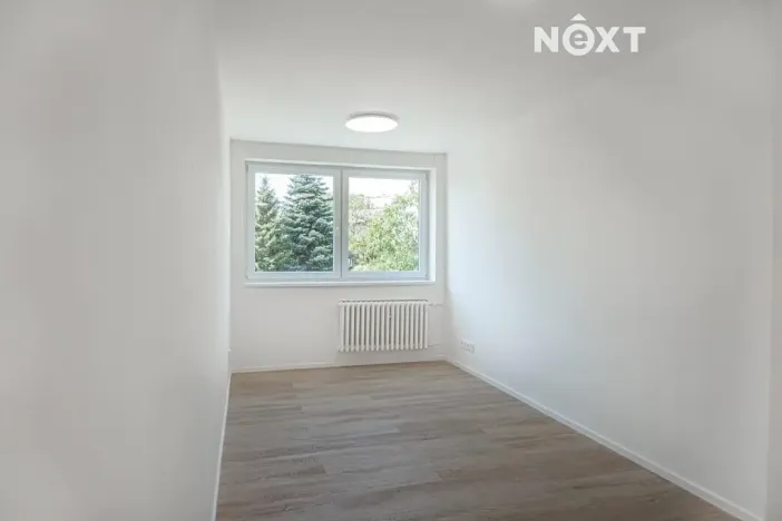 Prodej bytu 1+kk, Praha - Kyje, Vajgarská, 16 m2