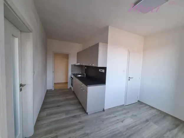 Pronájem bytu 2+1, Uherské Hradiště, Štěpnická, 64 m2