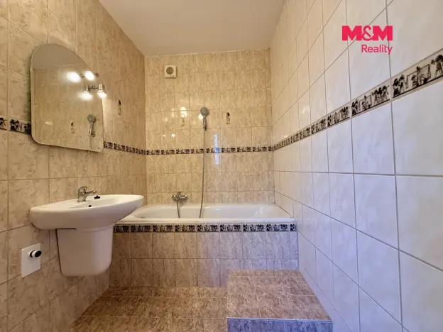 Pronájem bytu 2+1, Katovice, Školní, 54 m2