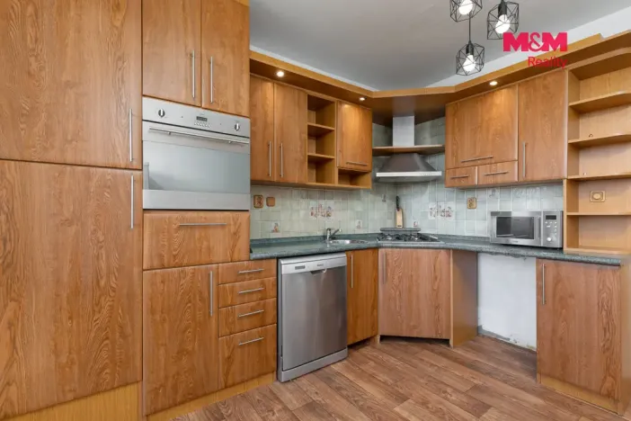 Prodej bytu 3+1, Ostrava - Poruba, Francouzská, 69 m2