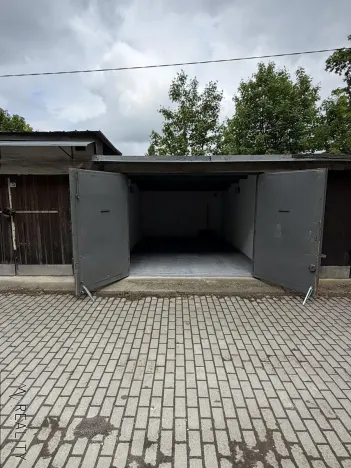 Pronájem garáže, Ostrava, Na Heleně, 22 m2