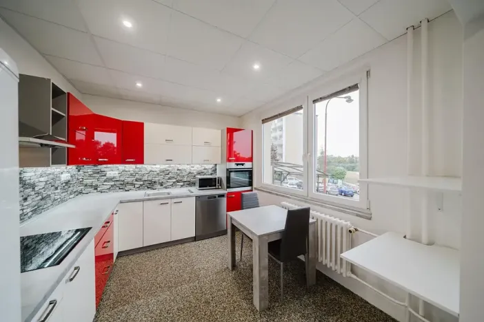 Pronájem bytu 2+1, Třebíč, Jar. Heyrovského, 56 m2
