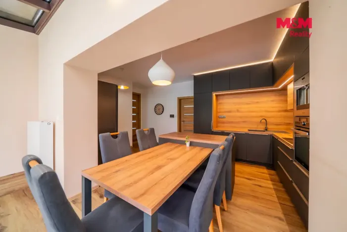 Prodej rodinného domu, Blansko - Lažánky, 170 m2