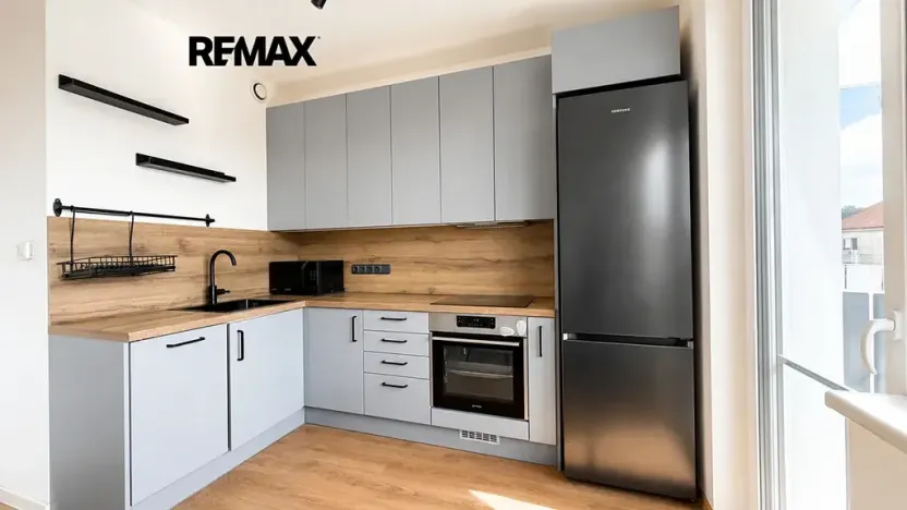 Pronájem bytu 2+kk, Praha - Hloubětín, Kbelská, 54 m2