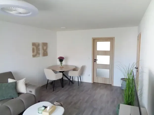 Prodej bytu 3+1, Nýřany, Revoluční, 76 m2