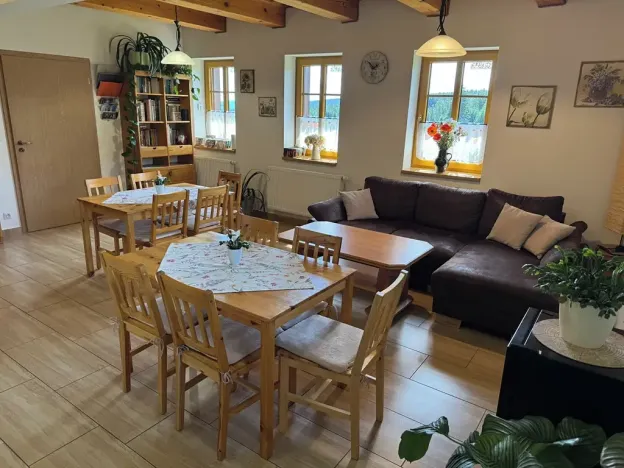 Prodej rodinného domu, Nové Hutě, 300 m2