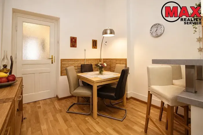 Prodej bytu 2+1, Praha - Smíchov, U Santošky, 70 m2