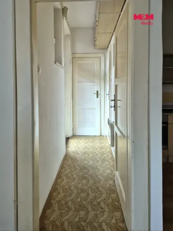 Pronájem bytu 1+kk, Praha - Holešovice, Stupkova, 31 m2