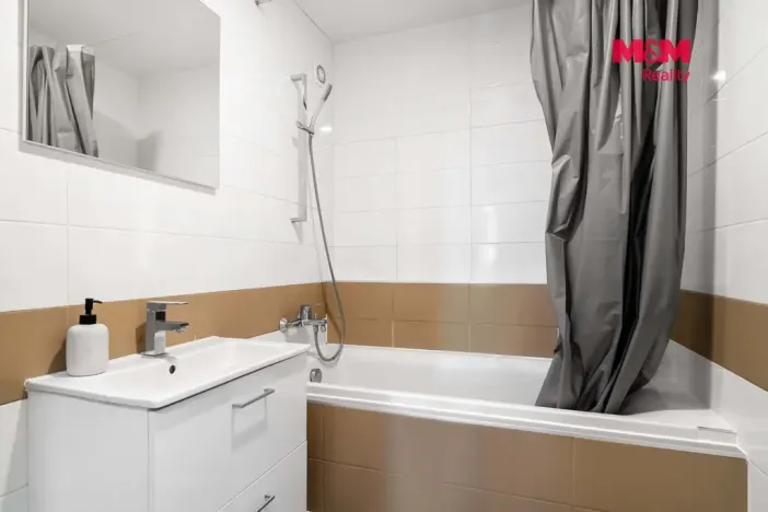 Prodej bytu 3+1, Česká Lípa, Zhořelecká, 70 m2