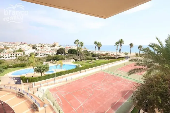 Prodej bytu, Mil Palmeras, Alicante, Španělsko, 120 m2