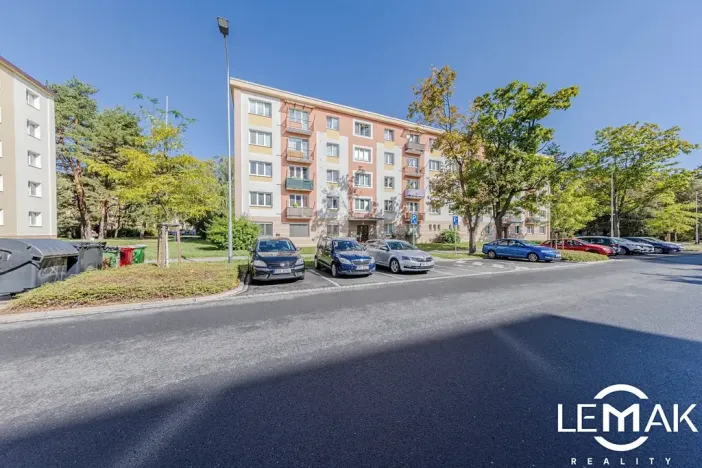 Prodej bytu 3+1, Olomouc, tř. Svornosti, 61 m2