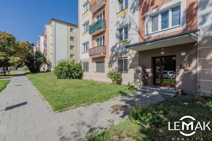 Prodej bytu 3+1, Olomouc, tř. Svornosti, 61 m2