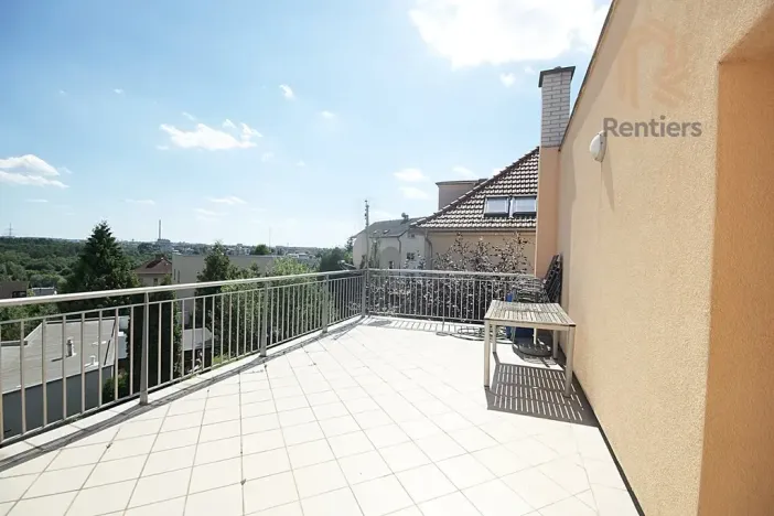 Pronájem rodinného domu, Praha - Kyje, Hejtmanská, 153 m2