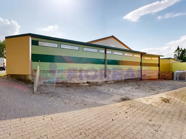 Prodej výrobních prostor, Lhůta, 320 m2
