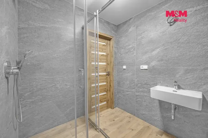Prodej bytu 2+1, Kolín - Kolín III, Žižkova, 62 m2