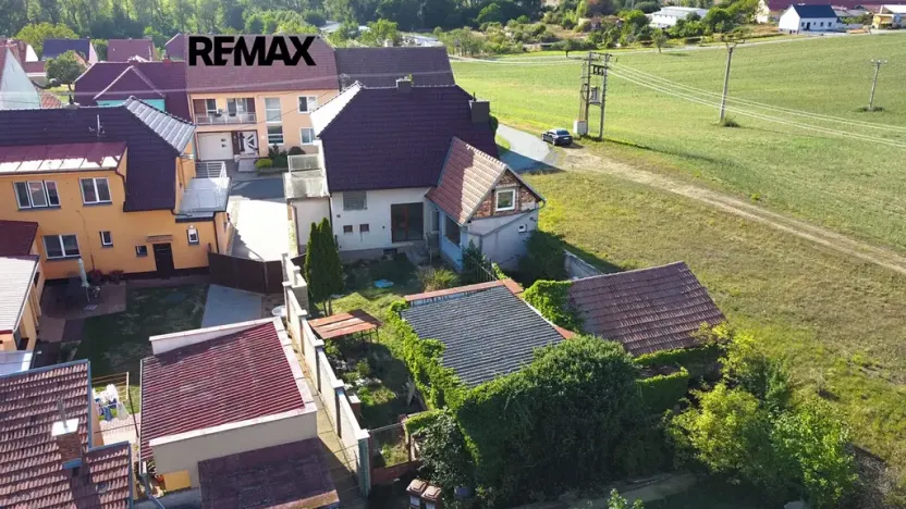 Prodej rodinného domu, Moravany, 240 m2