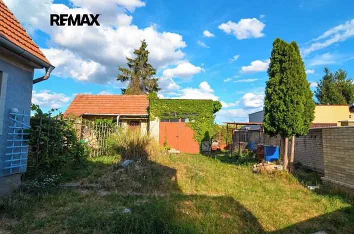 Prodej rodinného domu, Moravany, 240 m2