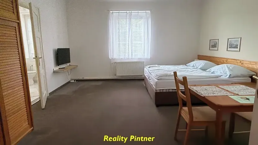Prodej vícegeneračního domu, Slapy, 604 m2