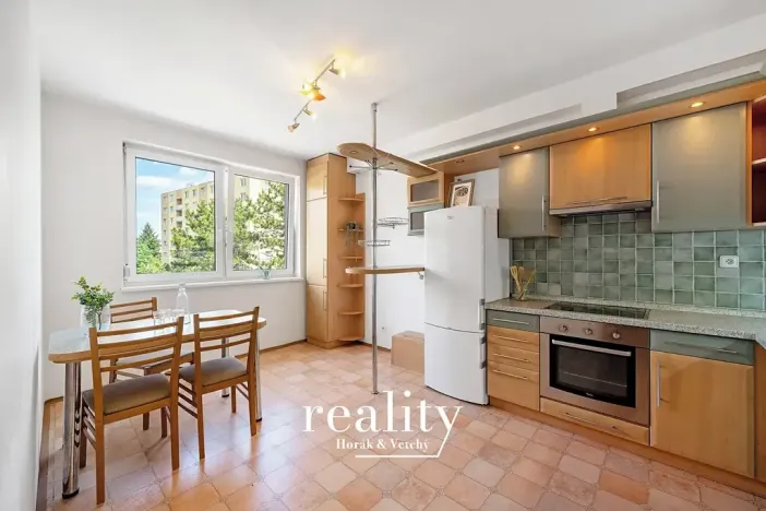 Prodej bytu 2+1, Znojmo, náměstí Svobody, 76 m2