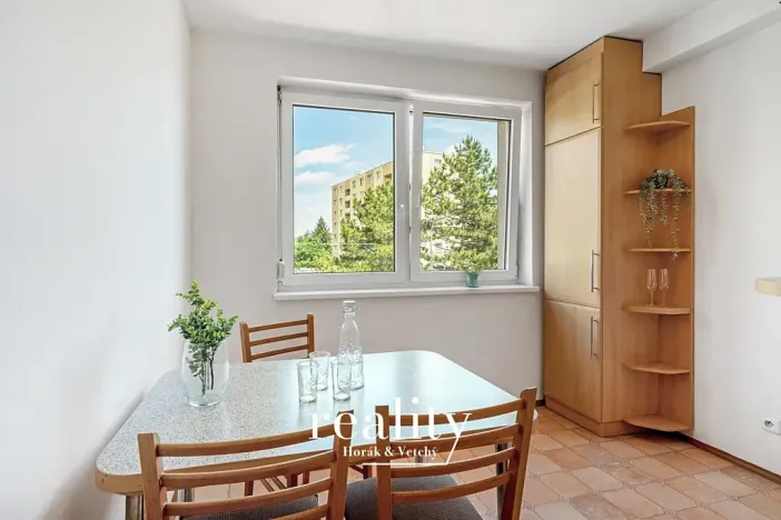 Prodej bytu 2+1, Znojmo, náměstí Svobody, 76 m2