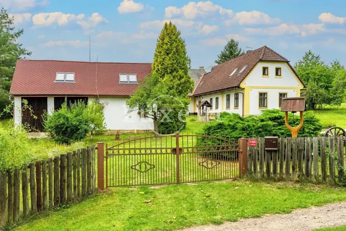 Prodej rodinného domu, Dvůr Králové nad Labem, K Rybníkům, 600 m2